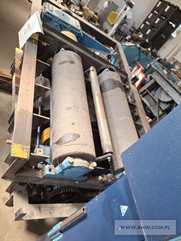 Wyposażenie warsztatowe - pakiet zawierający 10 poz. asort. (wg oddzielnego wykazu), w tym m.in.: agregat sprężarkowy, montażownica BOXER KING 100, wiertarka stołowa, urządzenia rolkowe RH-30E itp. 